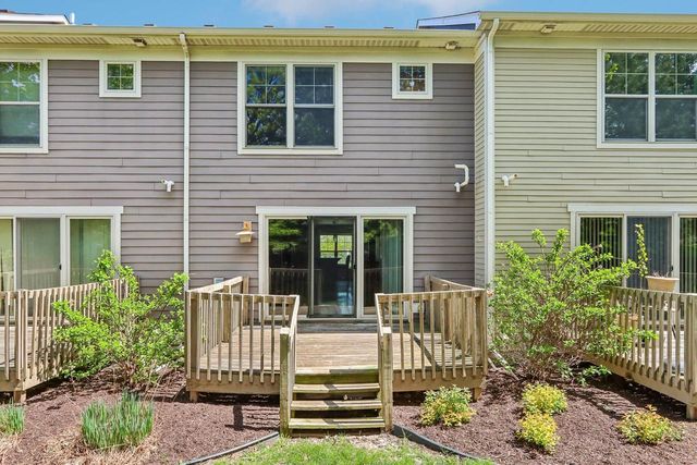 6007 Big Dipper Drive, Madison, WI 53718