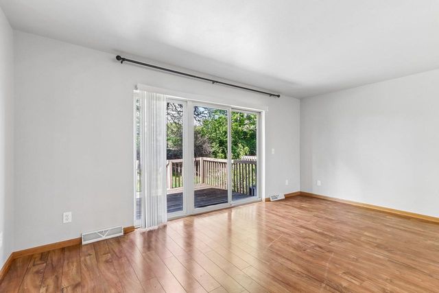 6007 Big Dipper Drive, Madison, WI 53718