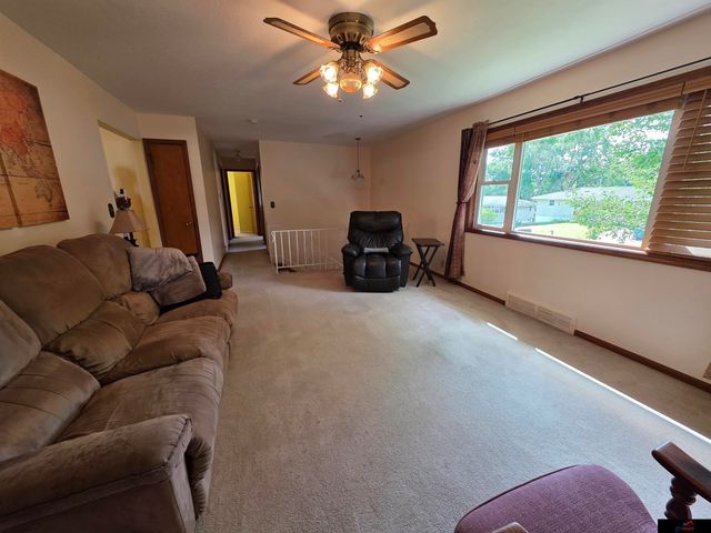 12440 Martha Street, Omaha, NE 68144