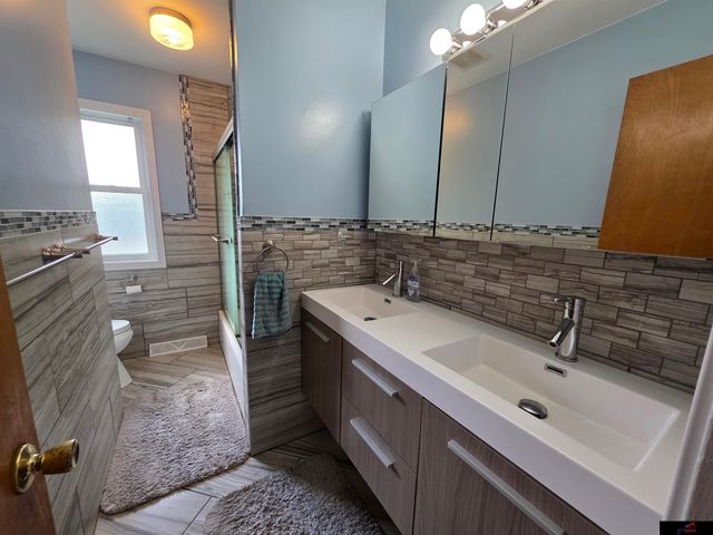 12440 Martha Street, Omaha, NE 68144