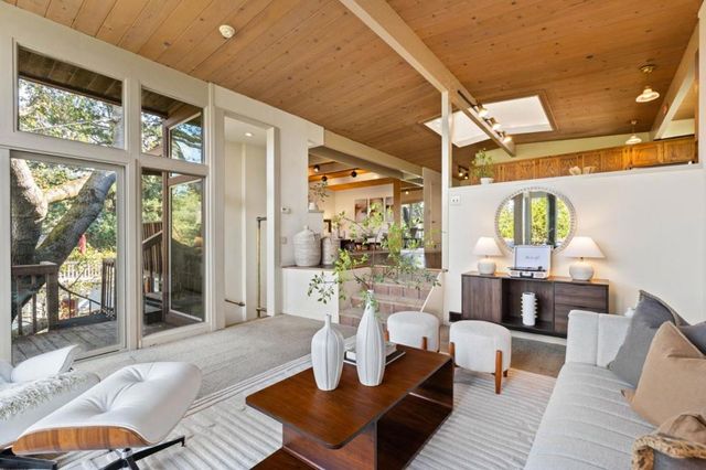 28 Orchard Street, Los Gatos, CA 95030