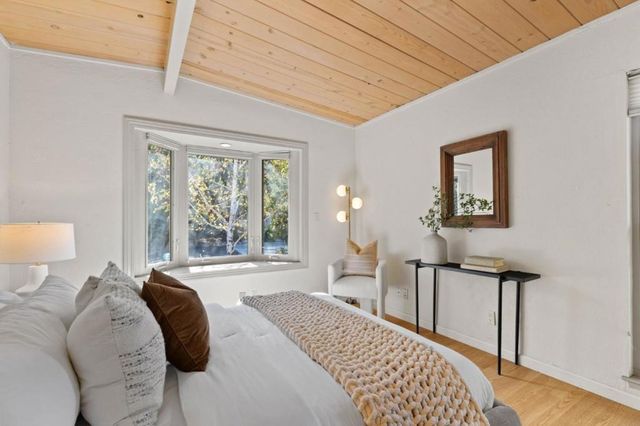 28 Orchard Street, Los Gatos, CA 95030