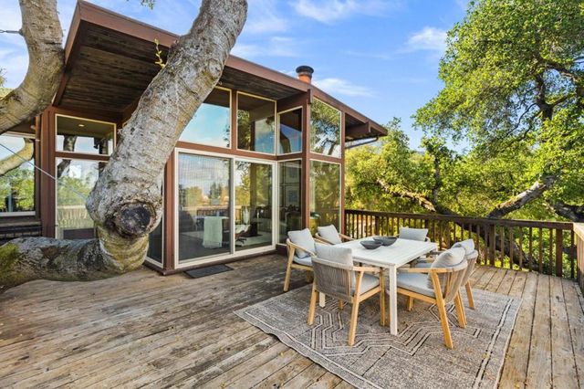 28 Orchard Street, Los Gatos, CA 95030