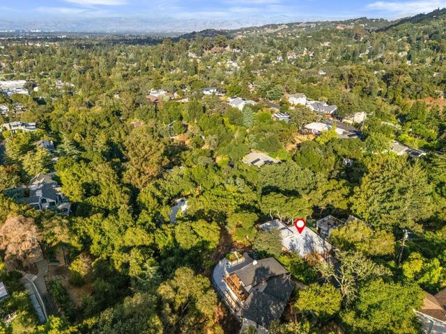 28 Orchard Street, Los Gatos, CA 95030