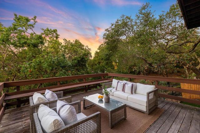 28 Orchard Street, Los Gatos, CA 95030