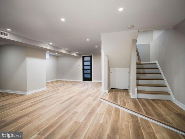 410 SANDY BANK RD, Media, PA 19063