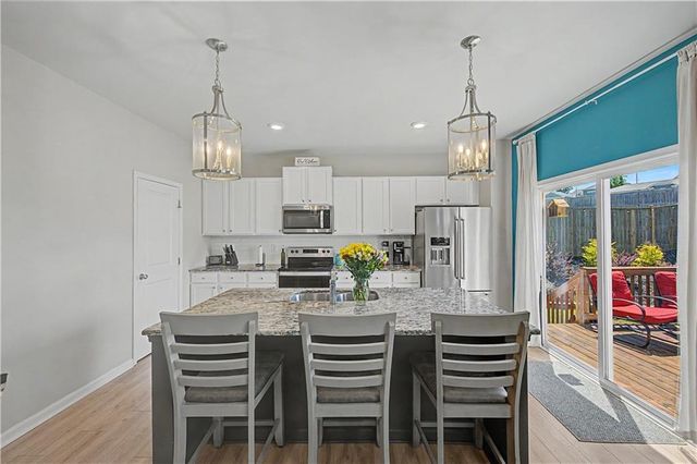 215 Summit Pointe Drive, Dallas, GA 30132