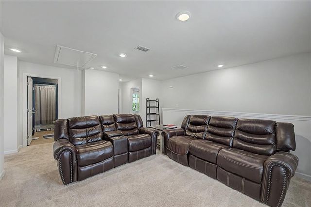 215 Summit Pointe Drive, Dallas, GA 30132