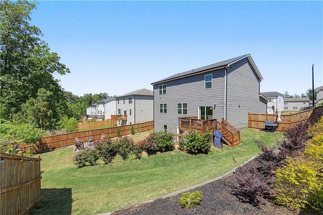 215 Summit Pointe Drive, Dallas, GA 30132