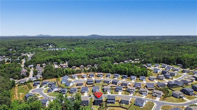 215 Summit Pointe Drive, Dallas, GA 30132
