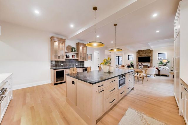 2938 Indianwood Road, Wilmette, IL 60091