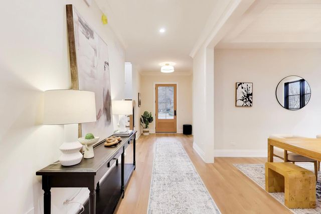 2938 Indianwood Road, Wilmette, IL 60091