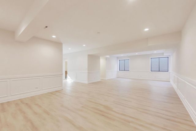 2938 Indianwood Road, Wilmette, IL 60091