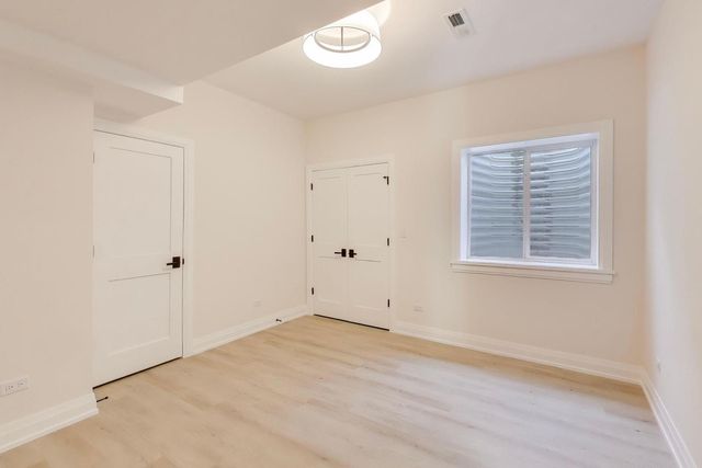 2938 Indianwood Road, Wilmette, IL 60091