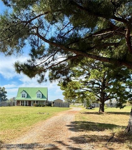 43223 Nowlin Street, Wister, OK 74966