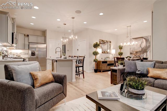 8541 Perkins Lane, Colorado Springs, CO 80925