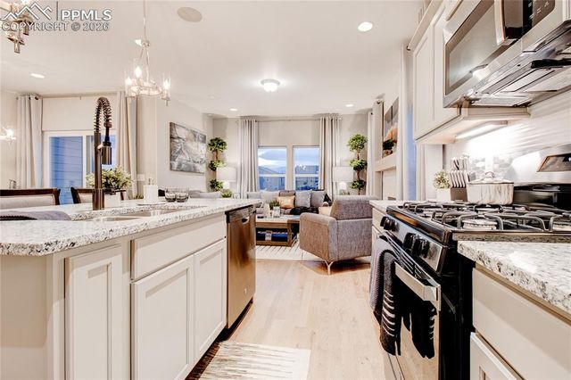 8541 Perkins Lane, Colorado Springs, CO 80925