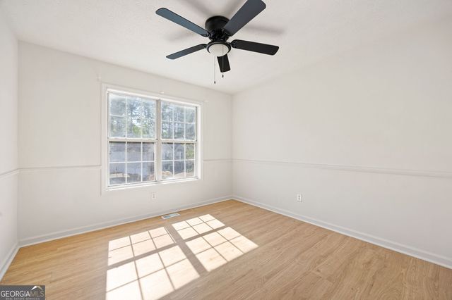 2620 Abbotts Glen Drive NW, Acworth, GA 30101