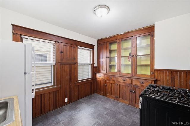 95 Custer Street, Buffalo, NY 14214