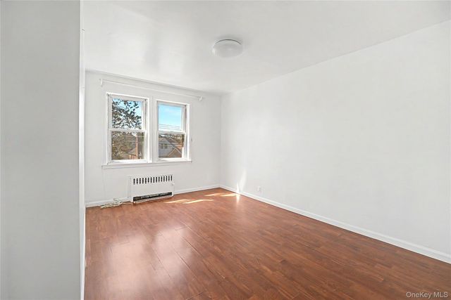 15145 20th Road, Whitestone, NY 11357