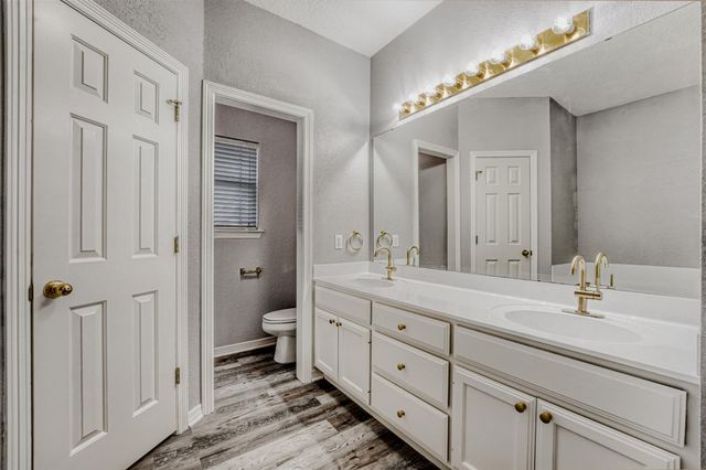 100 Susana DR, Georgetown, TX 78628