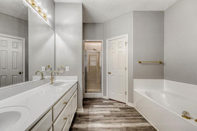 100 Susana DR, Georgetown, TX 78628