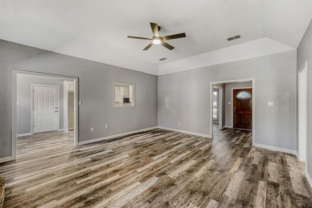 100 Susana DR, Georgetown, TX 78628