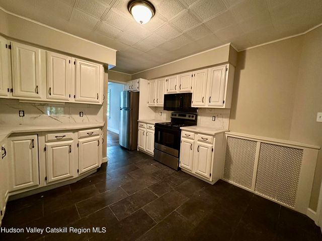 280 Cottekill Road, Cottekill, NY 12419