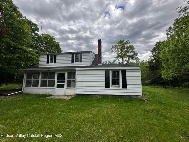280 Cottekill Road, Cottekill, NY 12419