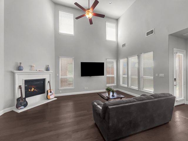 3448 Begonia Lane, Irving, TX 75038