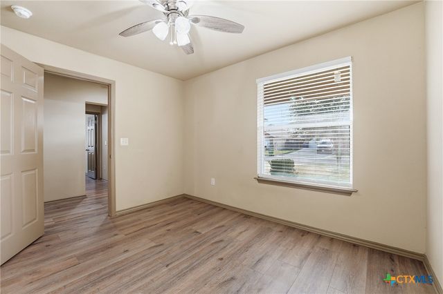 1306 Fern Court, Gonzales, TX 78629