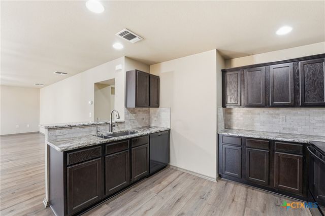 1306 Fern Court, Gonzales, TX 78629