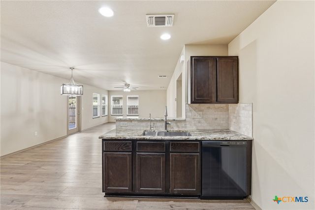 1306 Fern Court, Gonzales, TX 78629