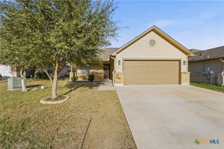 1306 Fern Court, Gonzales, TX 78629