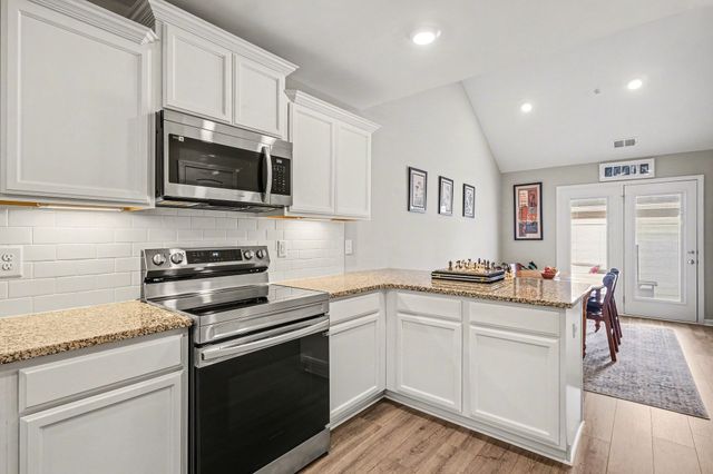 381 Ezra St, Pleasant View, TN 37146