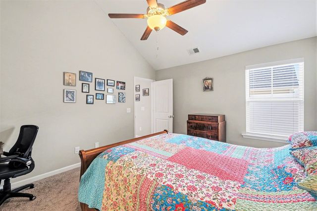 381 Ezra St, Pleasant View, TN 37146