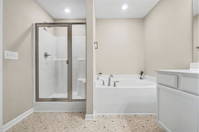 381 Ezra St, Pleasant View, TN 37146