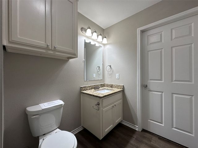 5508 Blackmore Avenue, Fort Worth, TX 76107