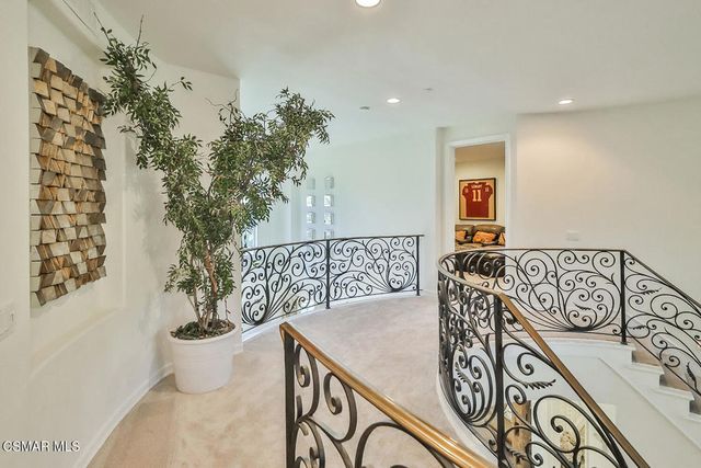 2589 Featherwood Street, Westlake Village, CA 91362