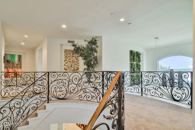 2589 Featherwood Street, Westlake Village, CA 91362