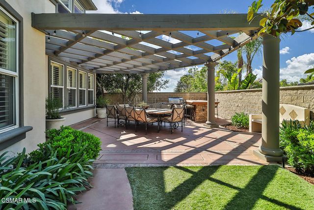 2589 Featherwood Street, Westlake Village, CA 91362