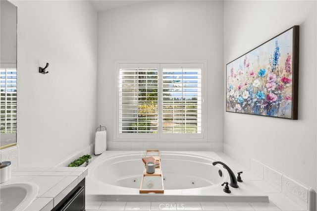 40107 Calle Breve, Temecula, CA 92592