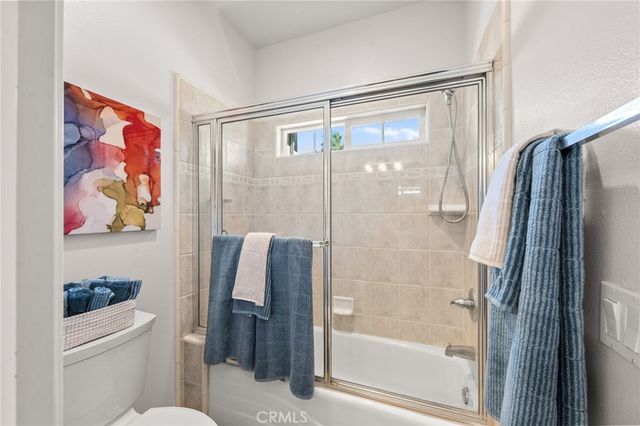 40107 Calle Breve, Temecula, CA 92592