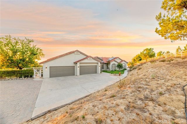 40107 Calle Breve, Temecula, CA 92592