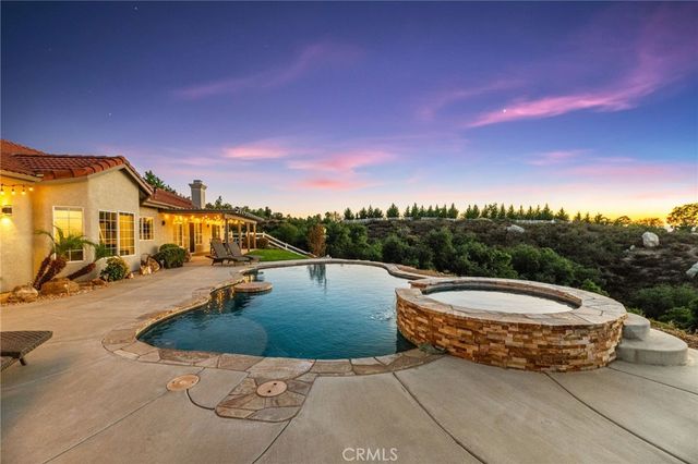 40107 Calle Breve, Temecula, CA 92592