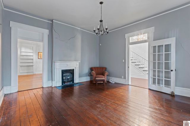 611 N 6th St, Paducah, KY 42001