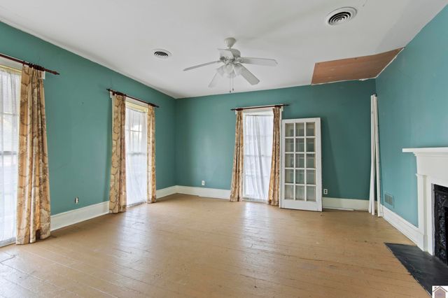 611 N 6th St, Paducah, KY 42001