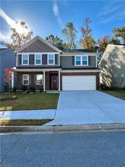400 Paulownia Circle, Mcdonough, GA 30253
