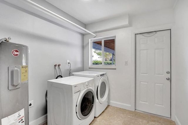 208 NW 1st Street, Boynton Beach, FL 33435