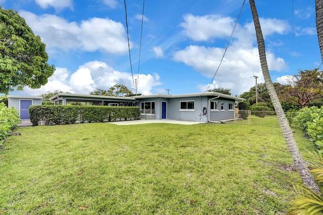 208 NW 1st Street, Boynton Beach, FL 33435